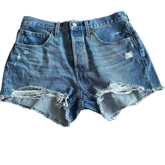 Levis 501 Distressed Cut Off Shorts 30 NWT - Picture 7 of 13